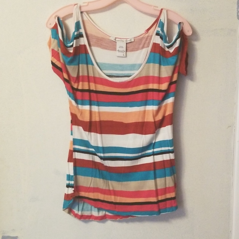 American Rag cold shoulder tee